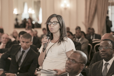 Mérième Alaoui, journaliste African Business, au 9ème forum EMA Invest à Genève, le 3 octobre 2013